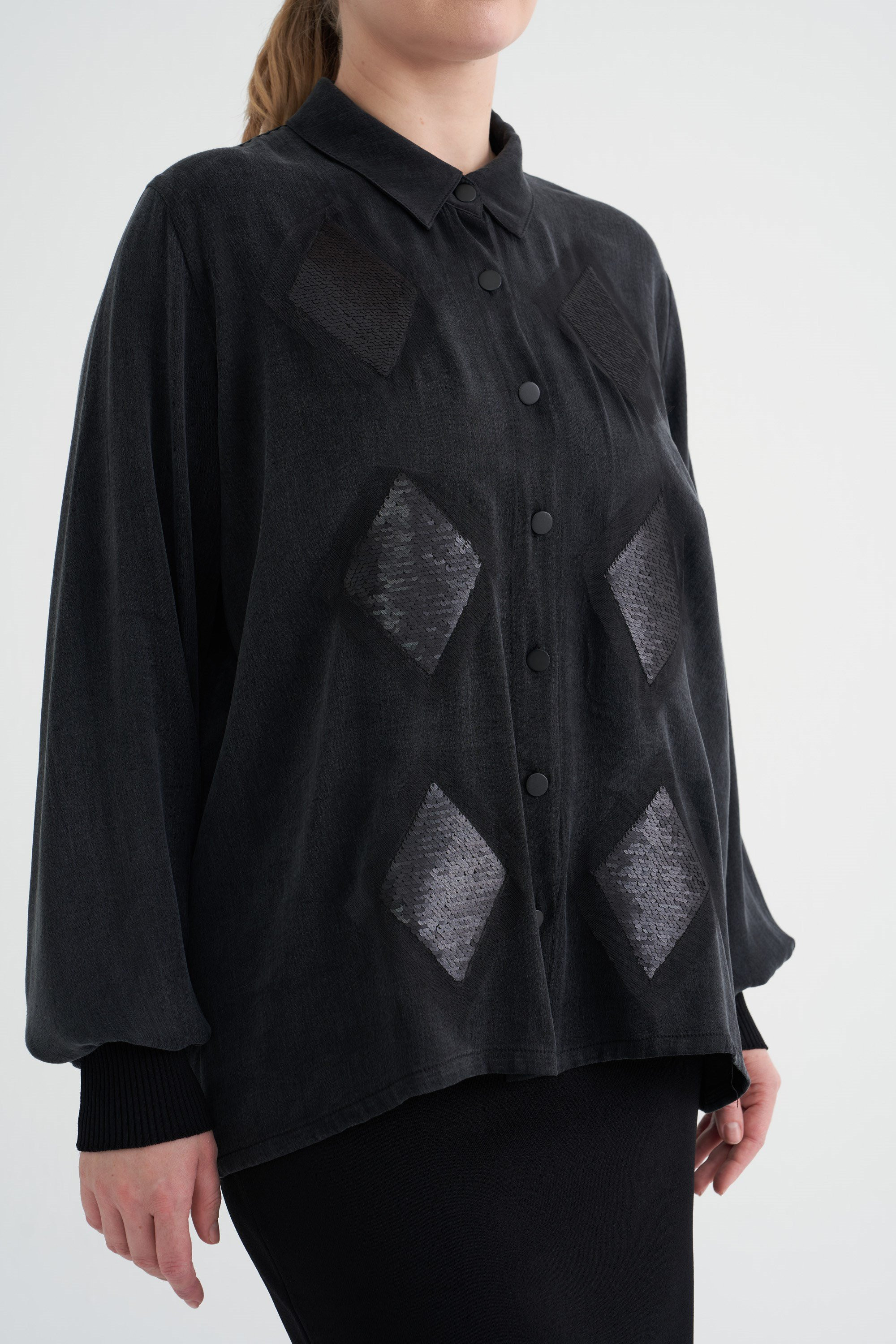 PUL NAKIŞLI GÖMLEK SİYAH