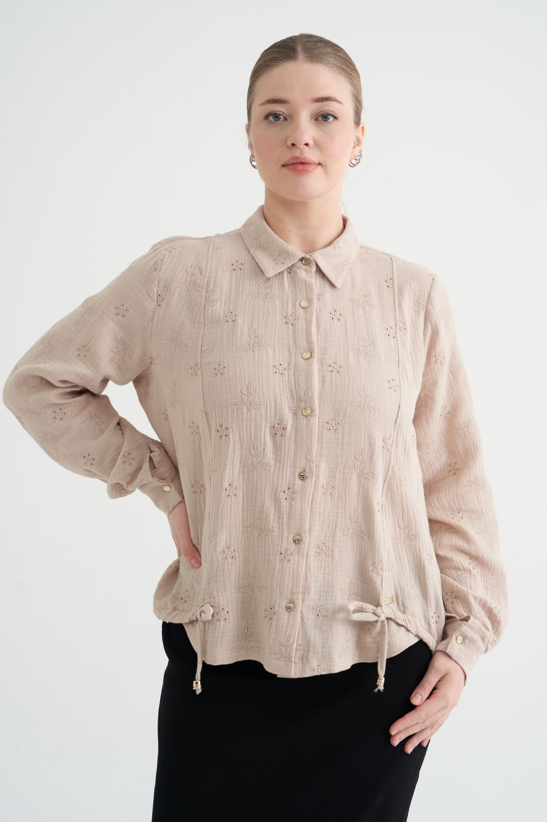 NİLİWİ NAKIŞLI GÖMLEK BEJ