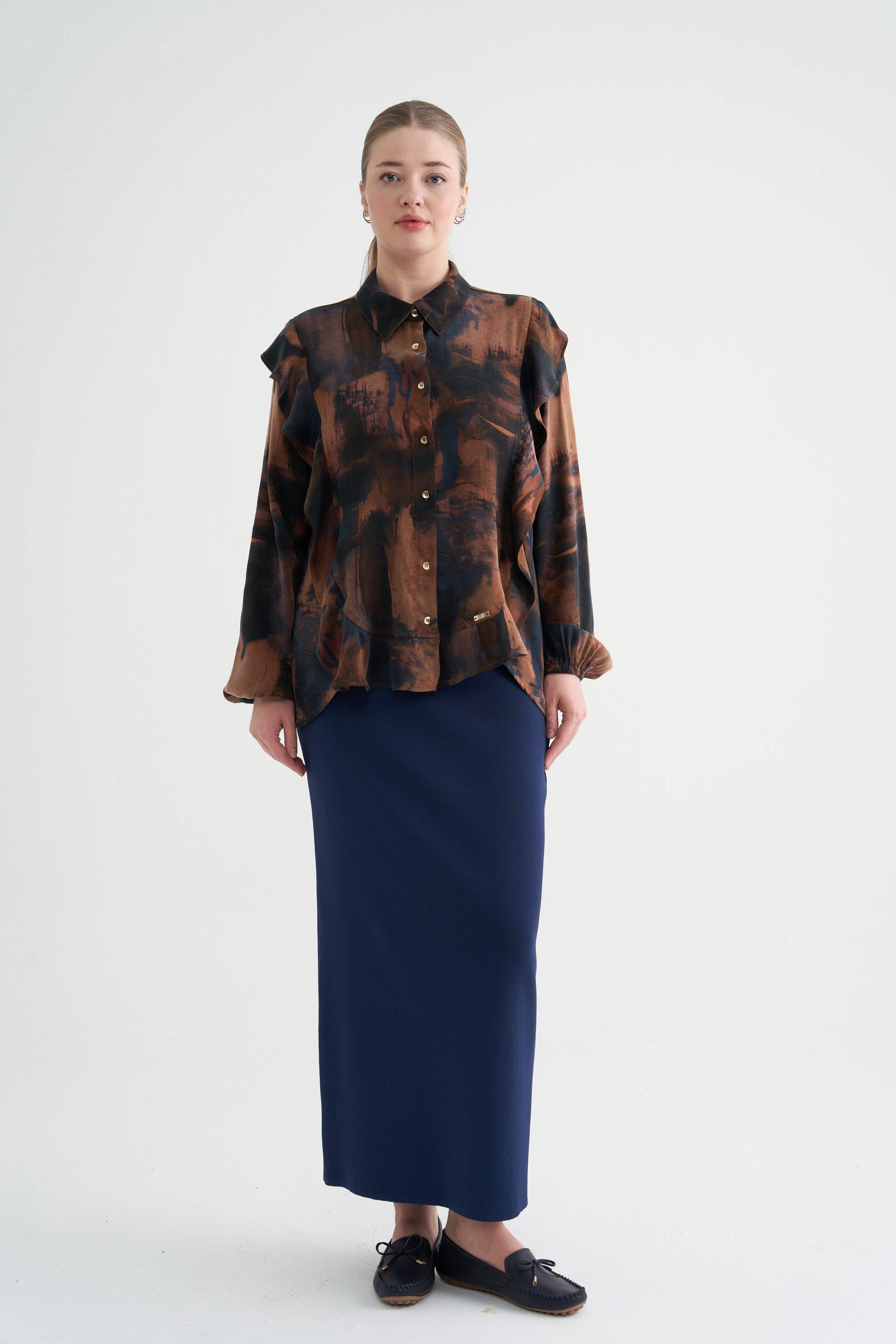 DİJİTAL BASKILI FIRFIRLI GÖMLEK