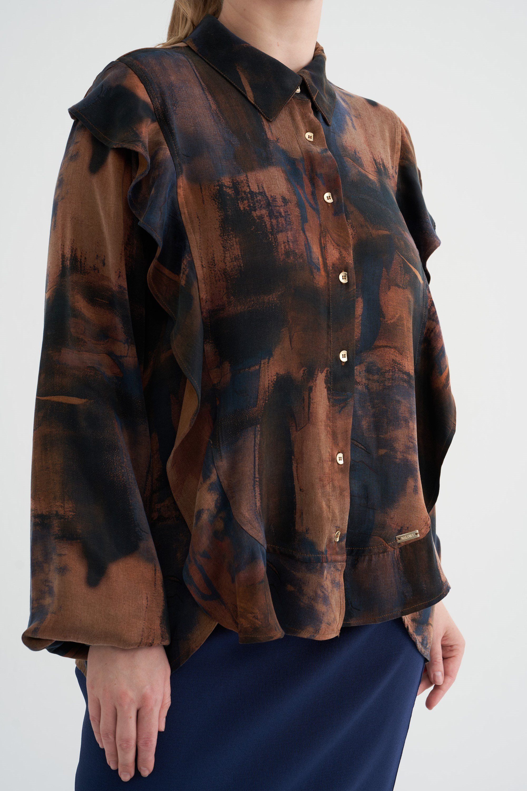 DİJİTAL BASKILI FIRFIRLI GÖMLEK