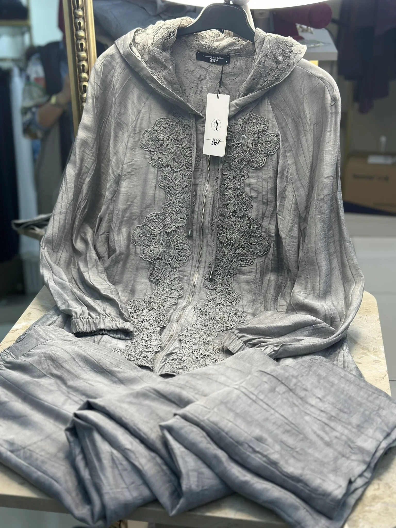 MY312 MARKA DANTELLİ KETEN TAKIM