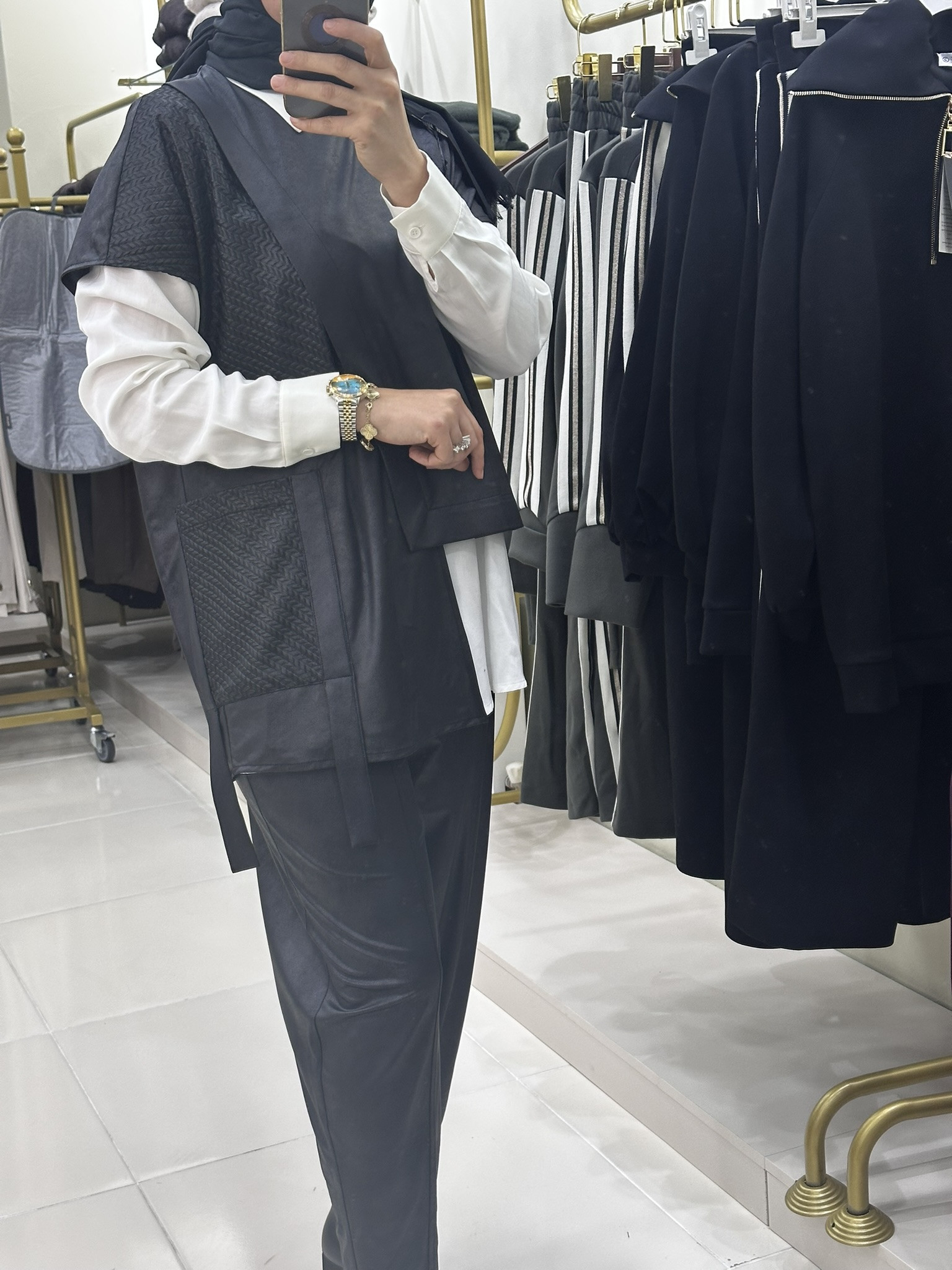 Nurcan Çetin 3lü Pantolonlu Takım