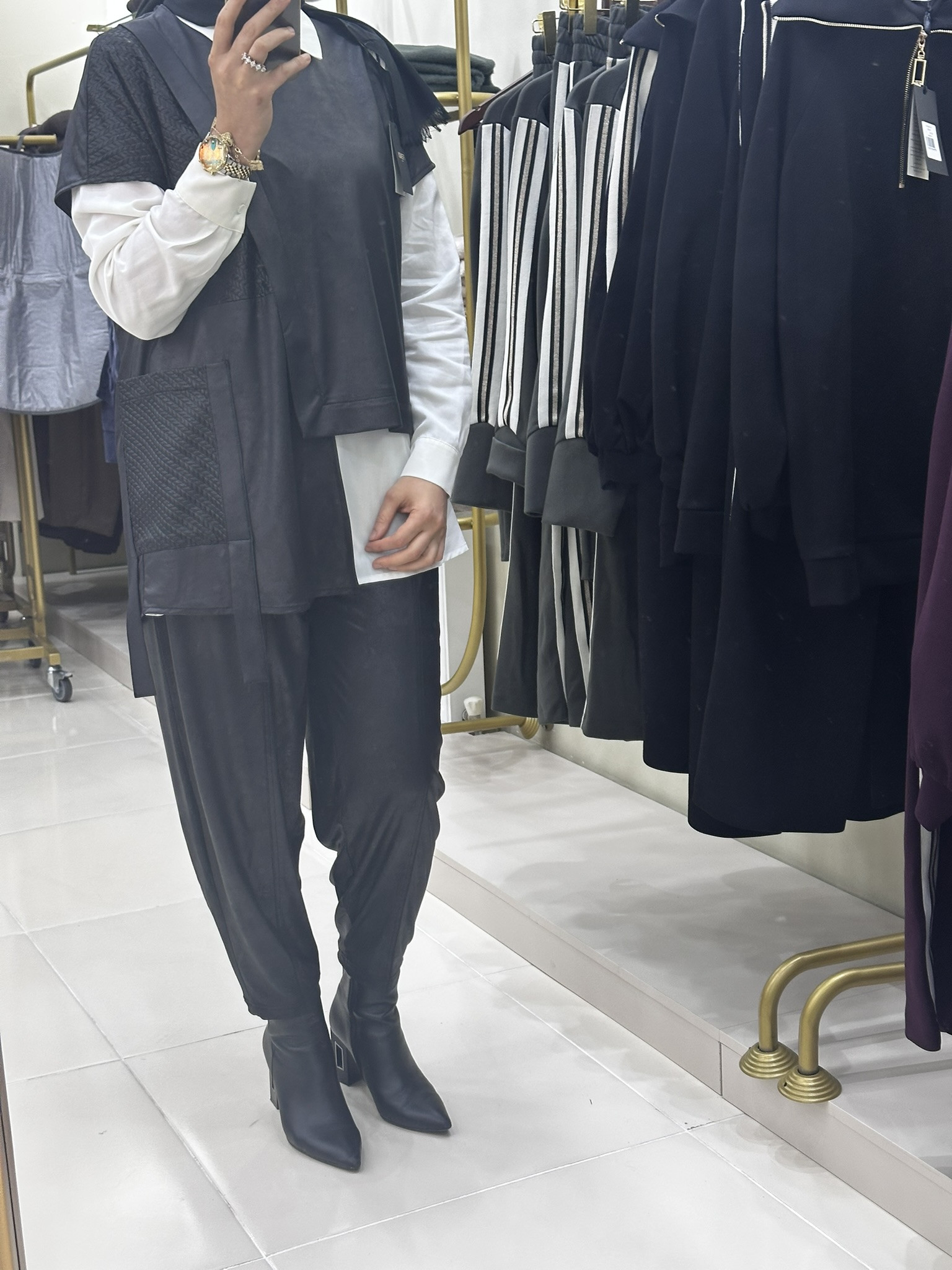 Nurcan Çetin 3lü Pantolonlu Takım