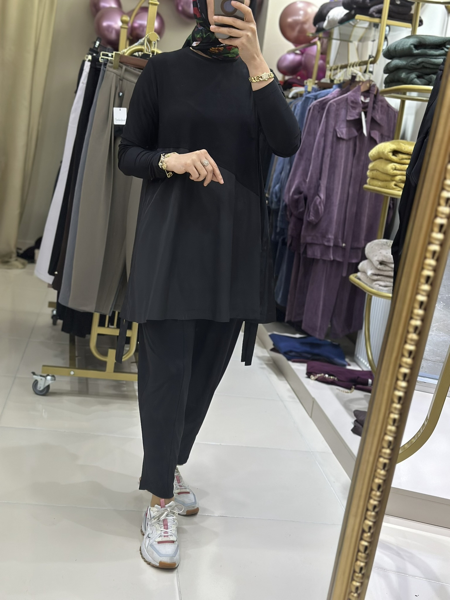 Nurcan Çetin Pantolonlu Takım