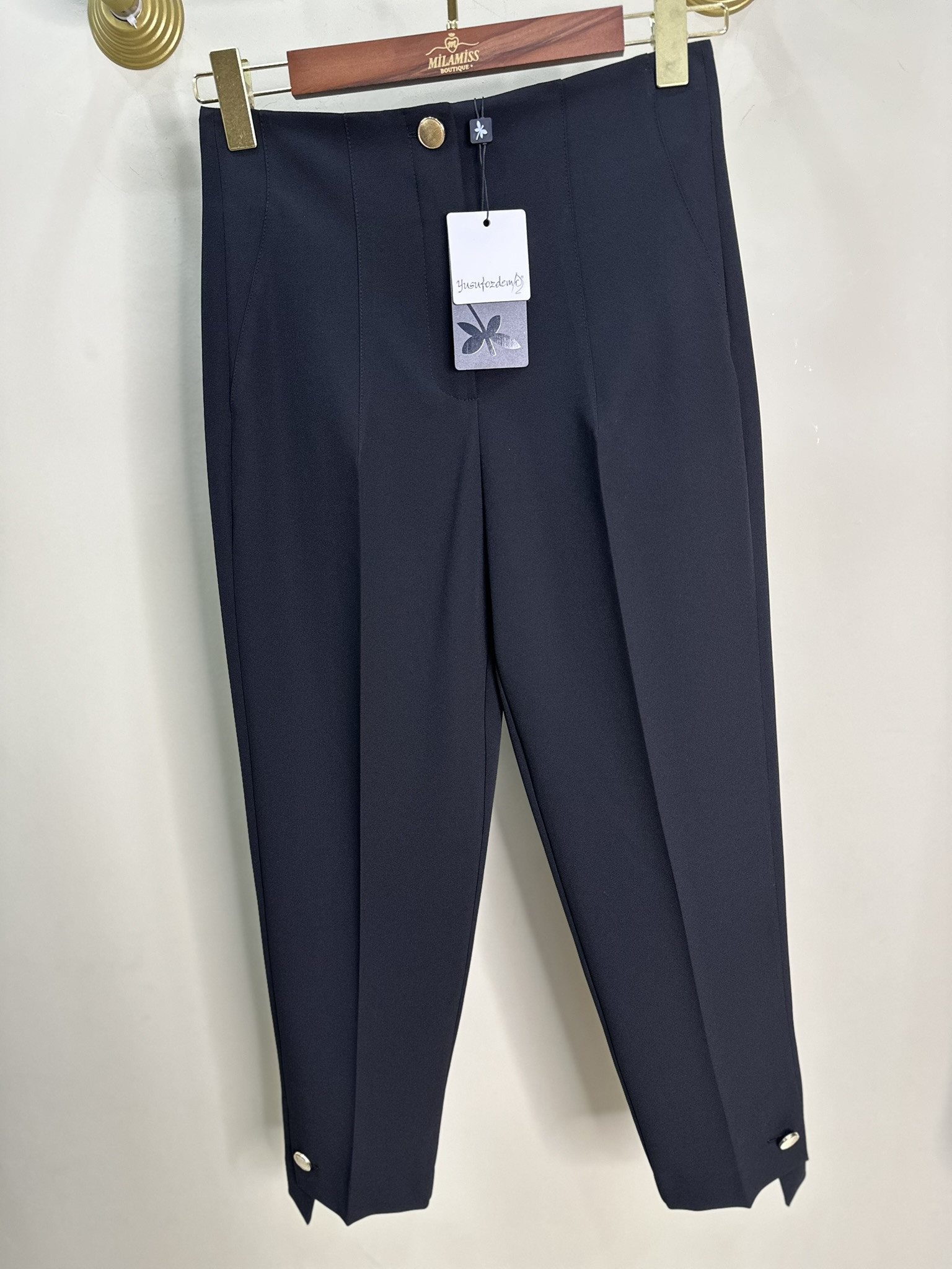 YUSUF ÖZDEMİR 1543  BİLEKTE DÜĞME DETAYLI PANTOLON