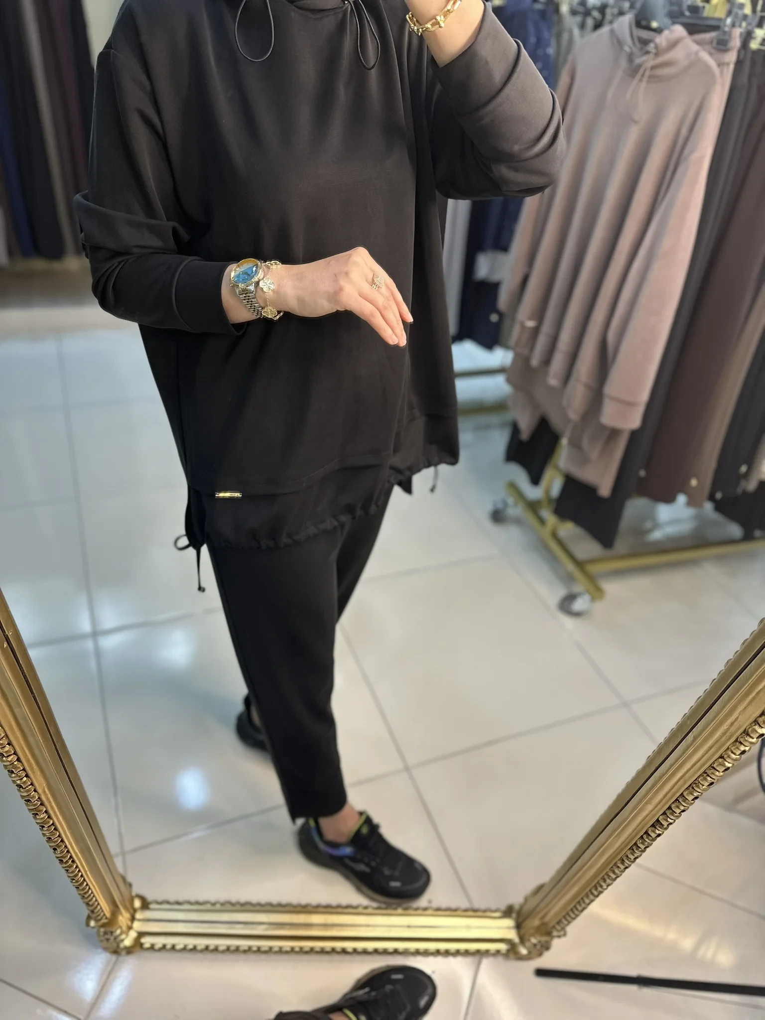 YUSUF ÖZDEMİR MARKA İKİLİ TAKIM