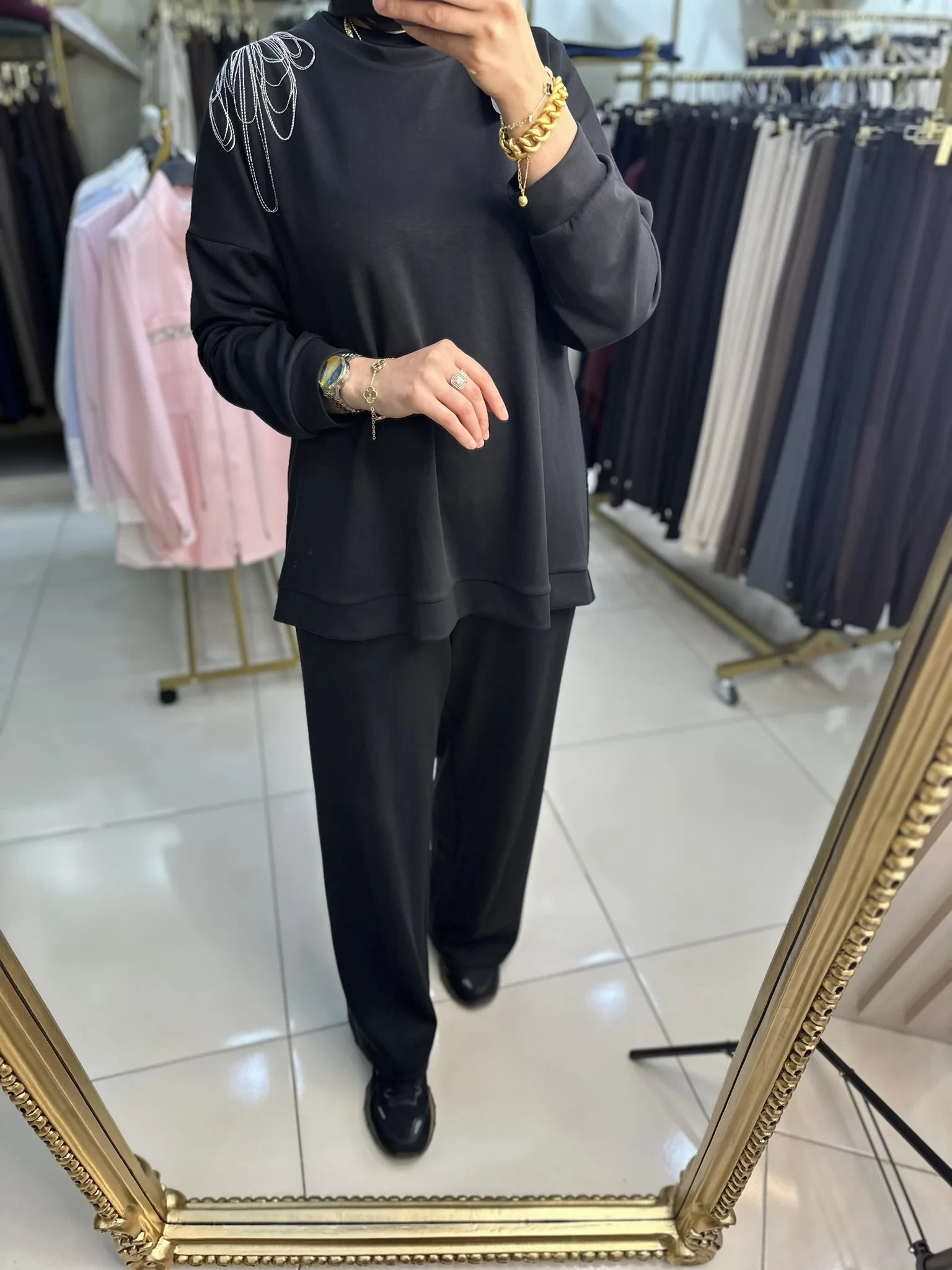 JENNE MARKA NAKIŞLI EŞOFMAN TAKIMI