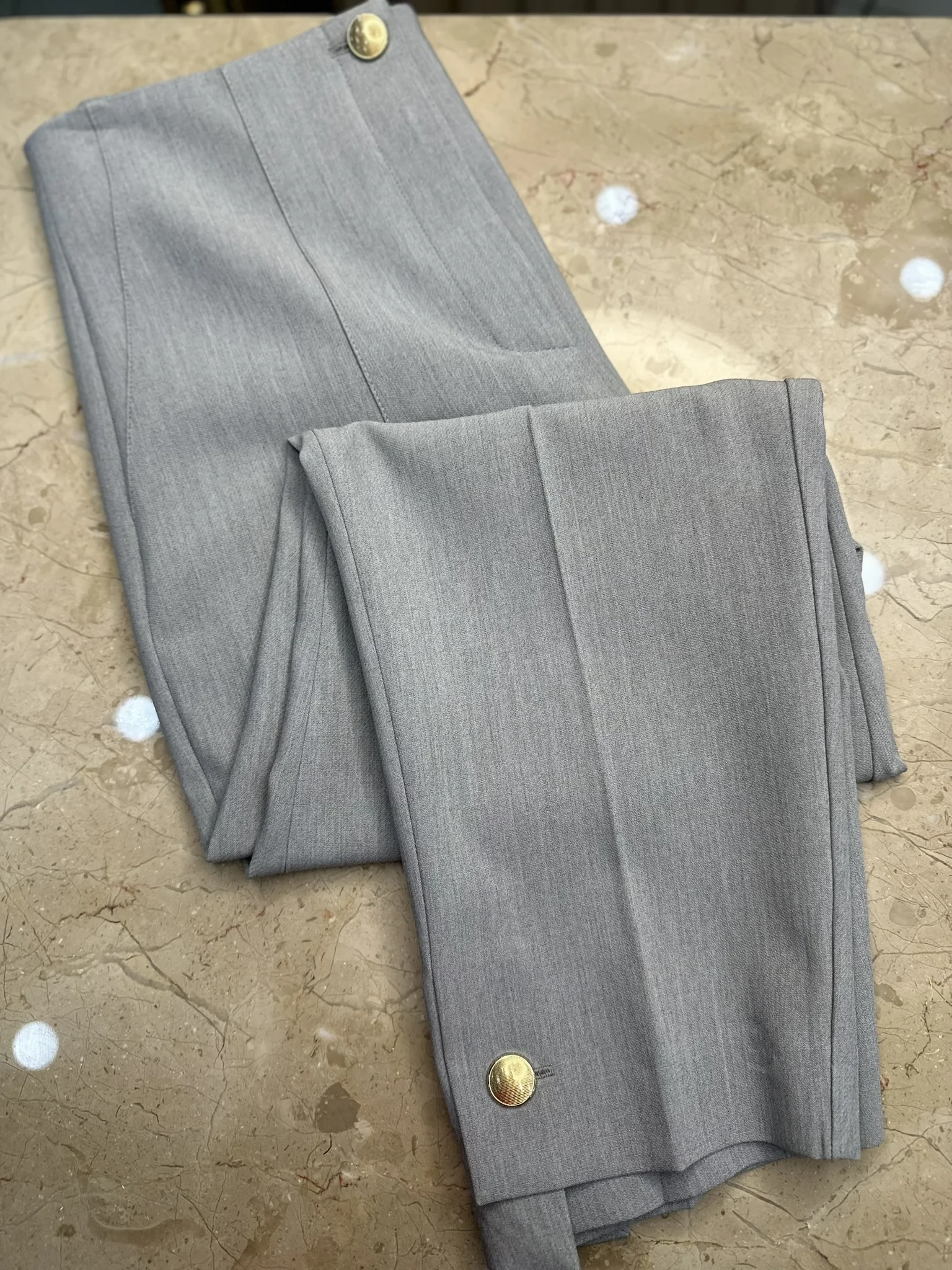 YUSUF ÖZDEMİR 1543 BİLEKTE DÜĞME DETAYLI PANTOLON