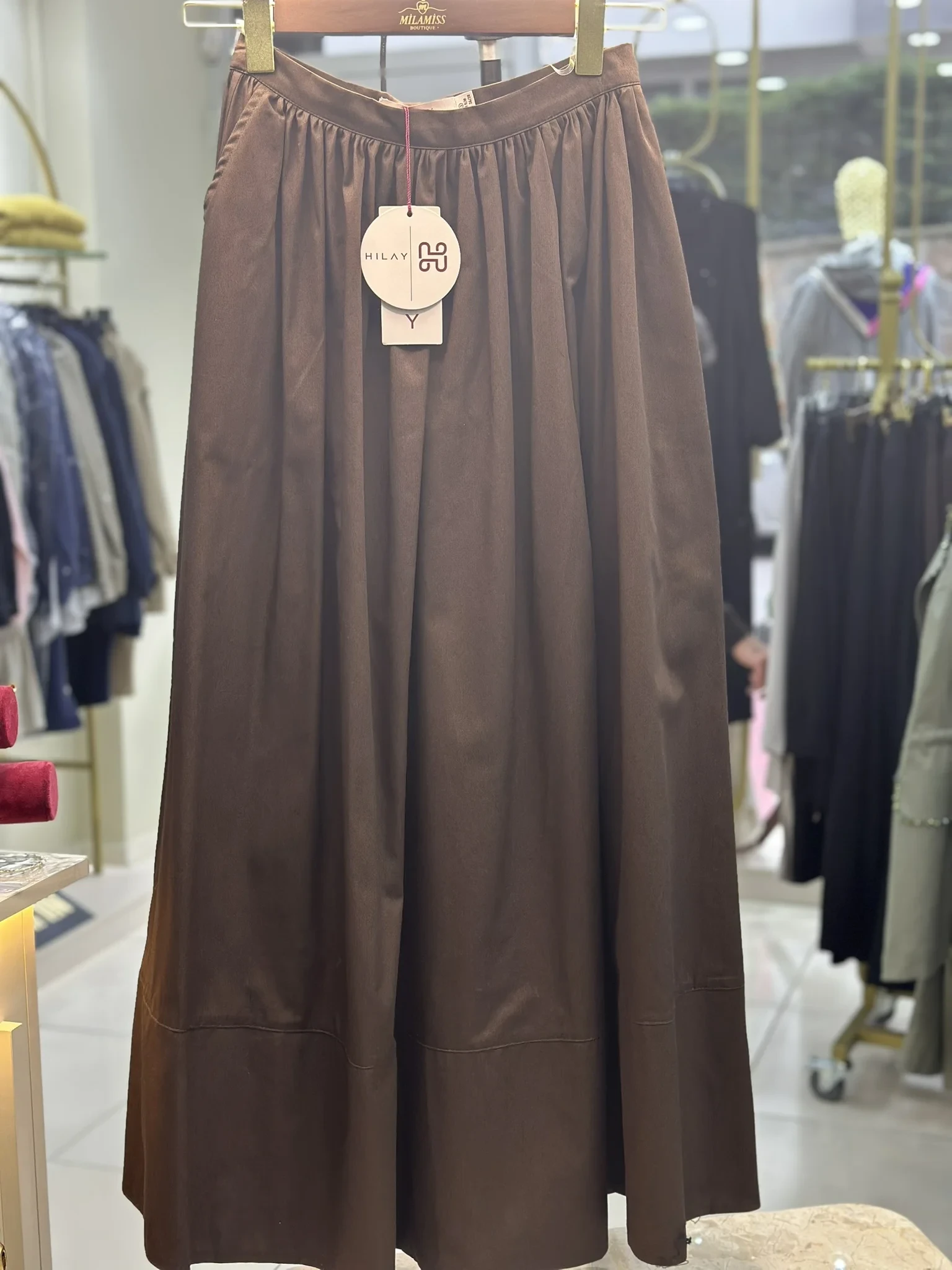 HİLAY BÜZGÜLÜ ETEK KAHVE