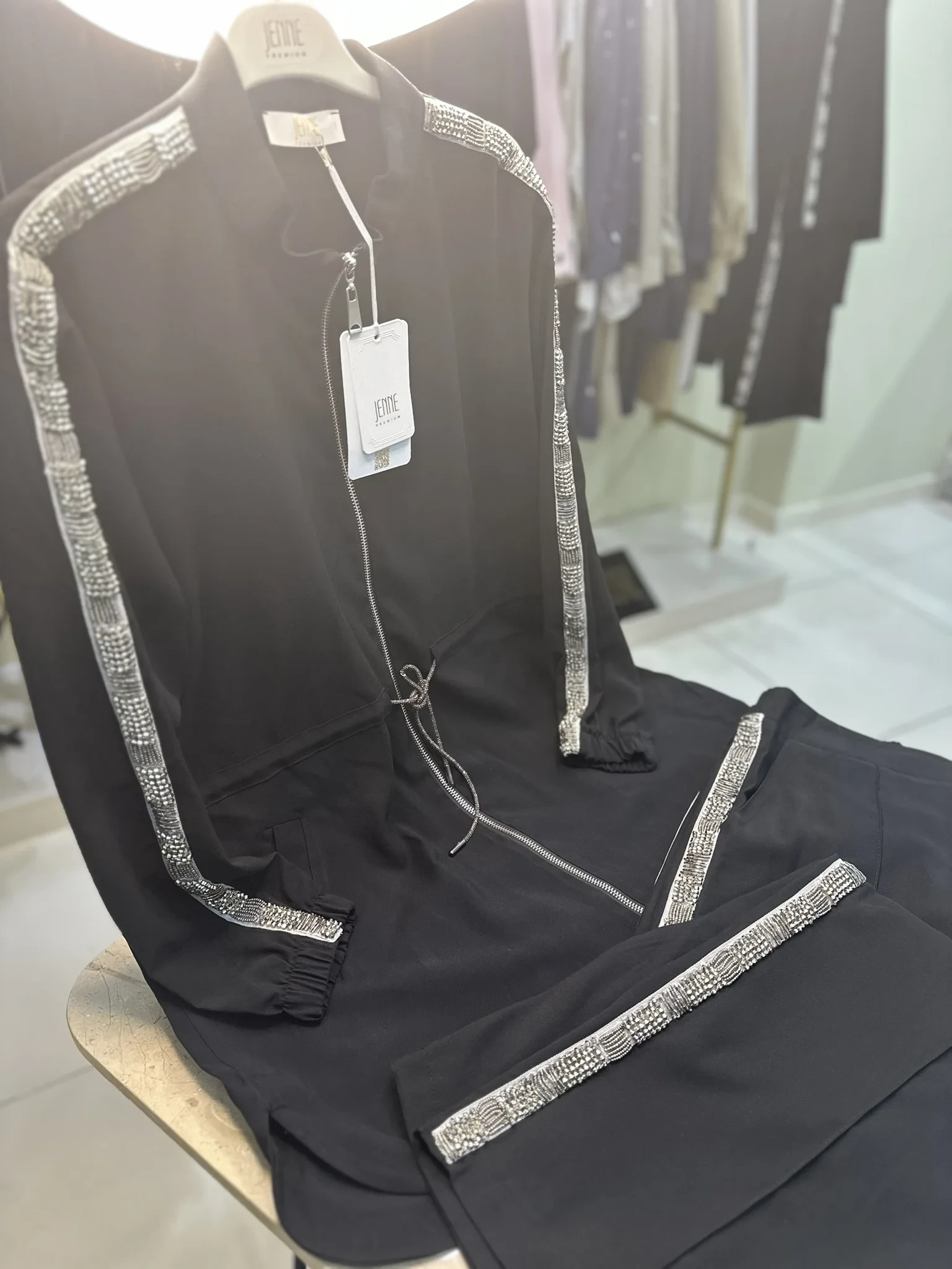 JENNE MARKA BONCUKLU PAYETLİ İKİLİ TAKIM