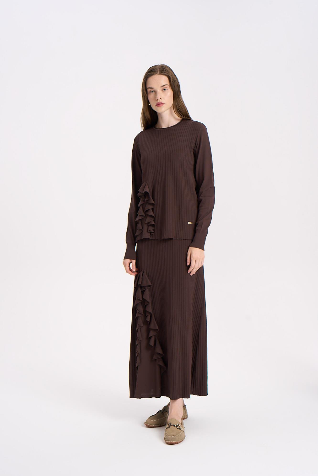 NİLİWİ ENİNE FIRFIRLI ETEK BLUZ TAKIM