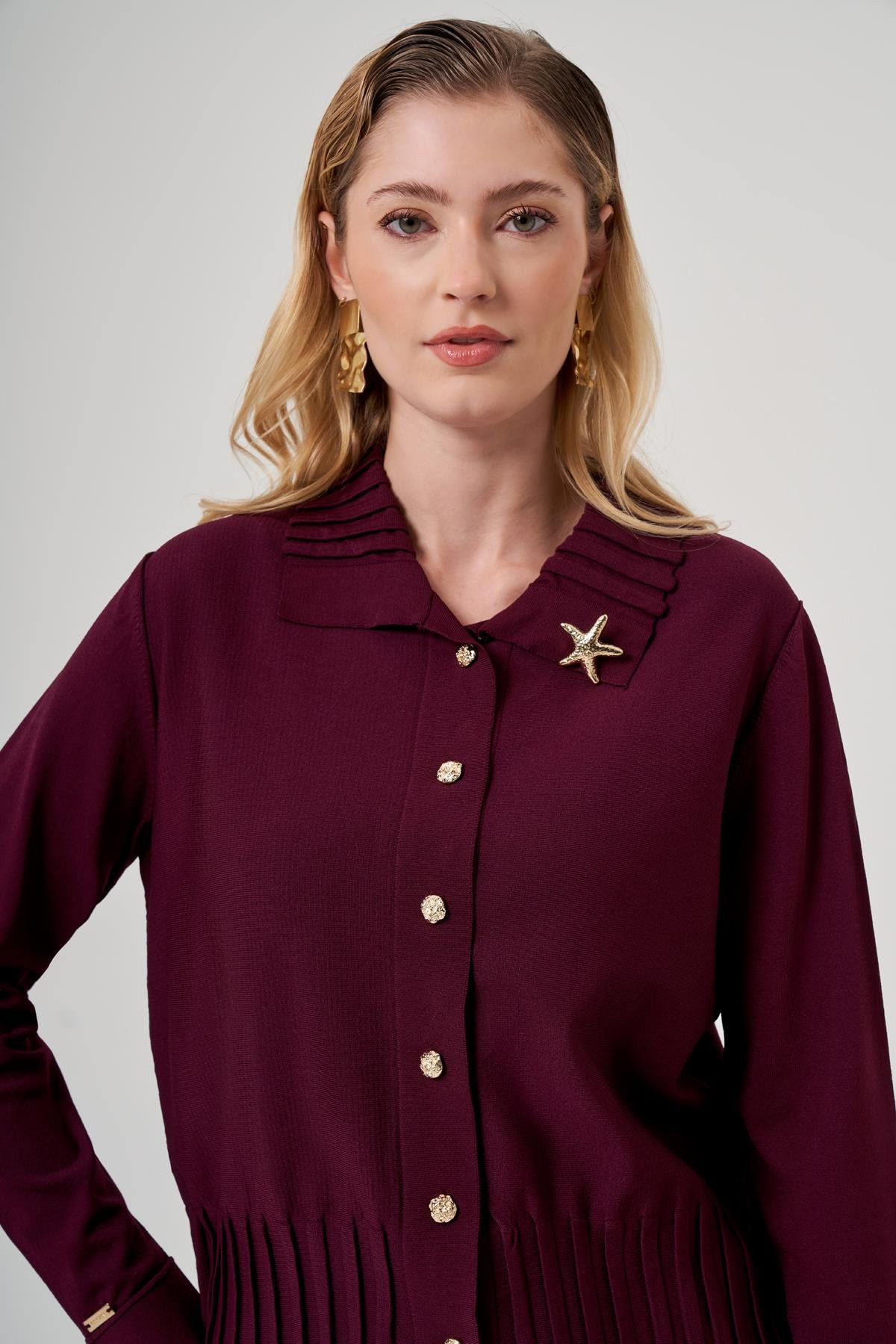 KALIN BEKLETMELİ KISA HIRKA BROŞLU-FARKLI RENK SEÇENEKLERİ