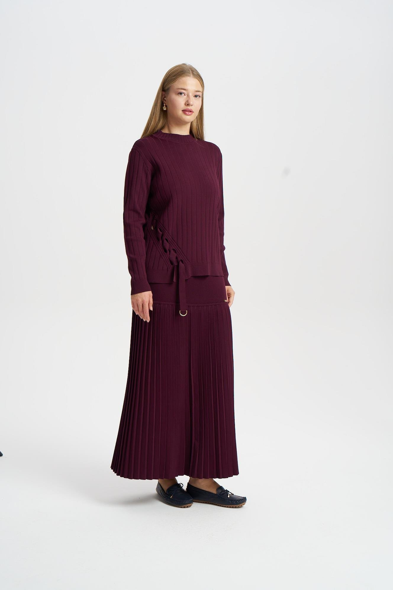 NİLİWİ YANI VEREV PARÇALI SÜS TİKTAKLI BLUZ SİYAH,KAHVE,BORDO RENK SEÇENEĞİ