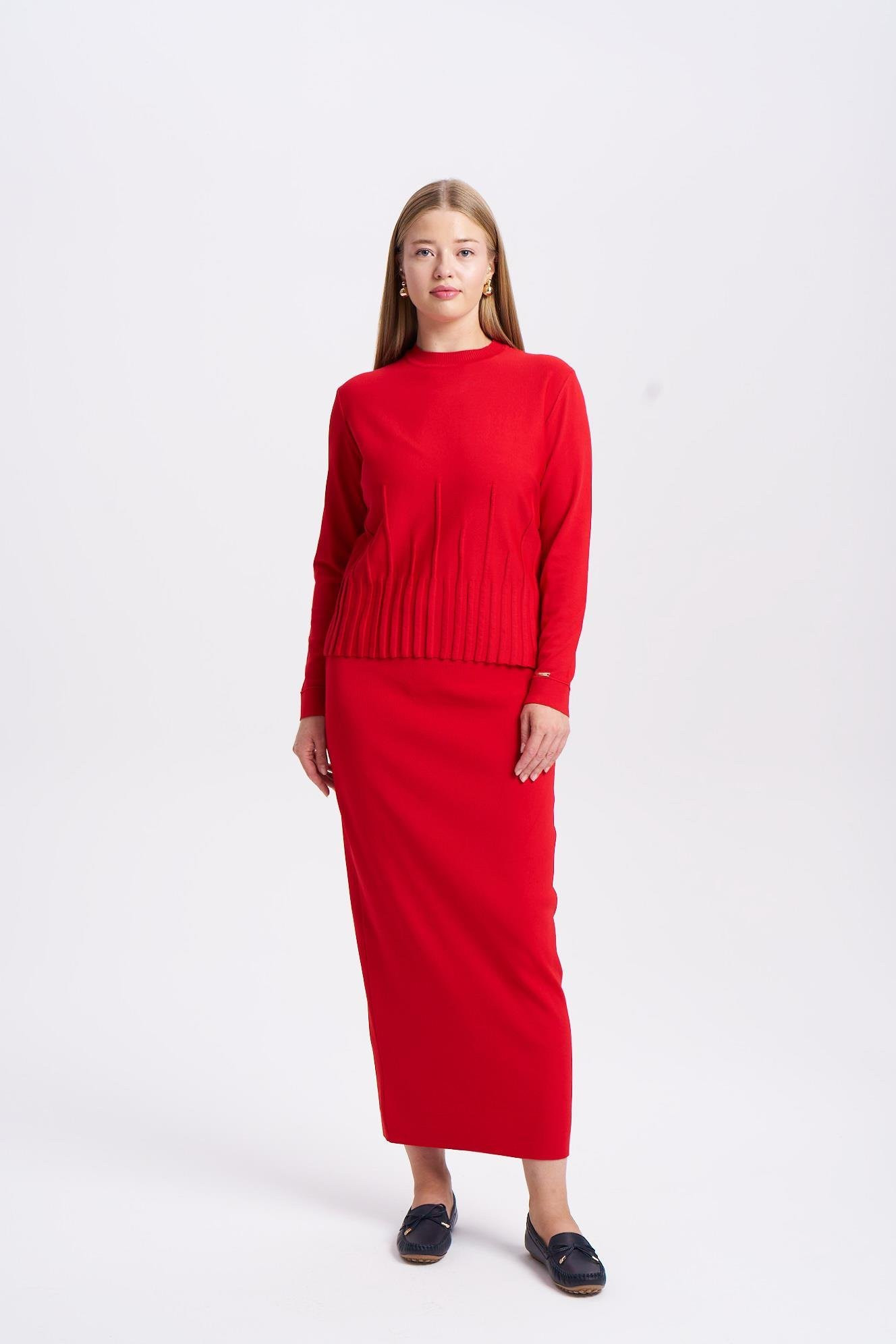 NİLİWİ KISA UZUN BEKLETMELİ BLUZ FARKLI RENK SEÇENEKLERİ