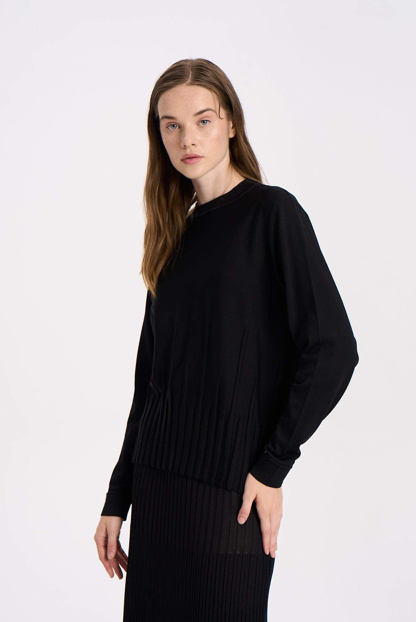 NİLİWİ KISA UZUN BEKLETMELİ BLUZ FARKLI RENK SEÇENEKLERİ